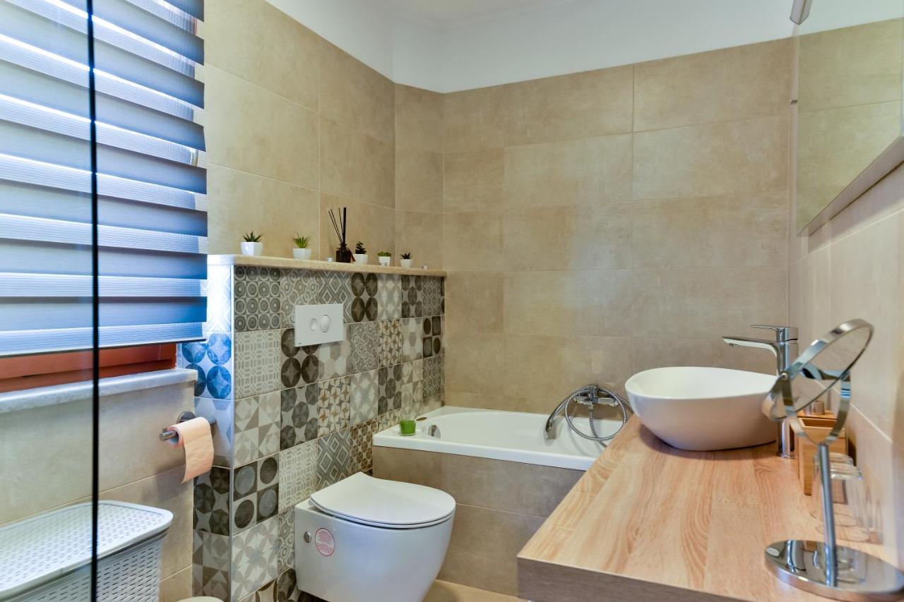 Villa Luciana Spa House, บูเย ภายนอก รูปภาพ