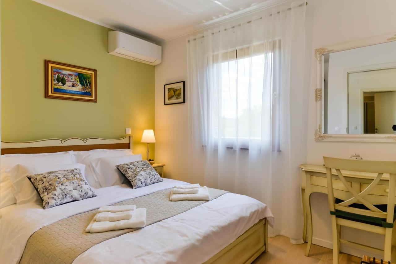Villa Luciana Spa House, บูเย ภายนอก รูปภาพ