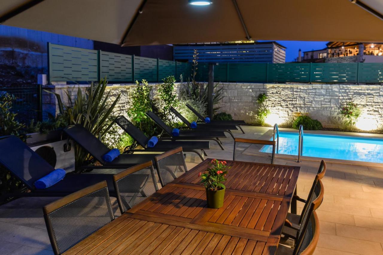 Villa Luciana Spa House, บูเย ภายนอก รูปภาพ